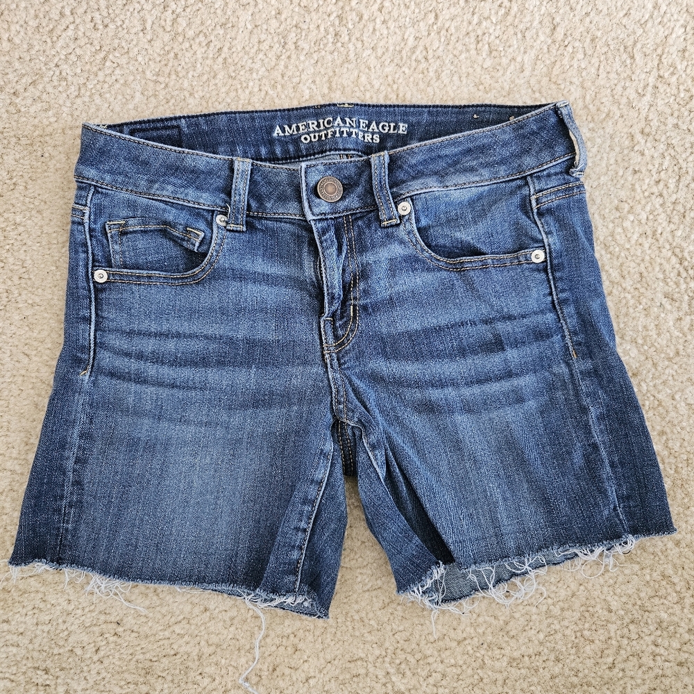 American Eagle Medium Wash Jean Shorts
